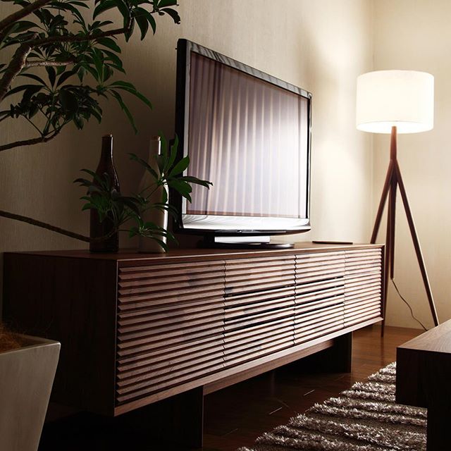 TV Board Spécifications Réglable - Armoire